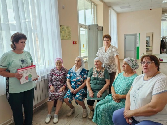 Нижнеалькеевская сельская библиотека совместно с СДК провели для взрослых дискуссию «Мир без коррупции». 